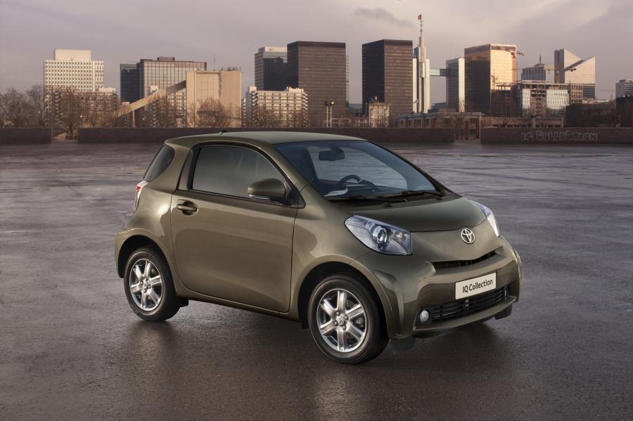  Toyota iQ 2008 года  (фото 199 из 225)